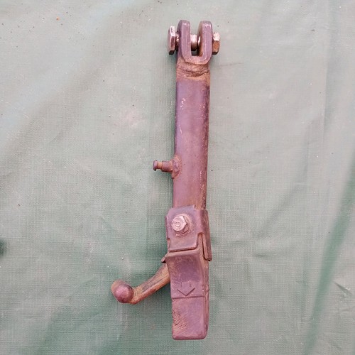 Honda c90 cub side - side, stand