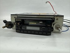 Vintage Car AM/FM Radio