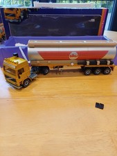 Siku Volvo F12 Globetrotter Tanker No. 3416 1:55 Scale