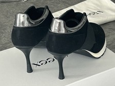 sneex women's shoes the icon