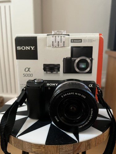 Sony a5000 mirrorless - sony,