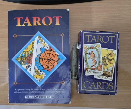 Vintage rider waite tarot - rider,