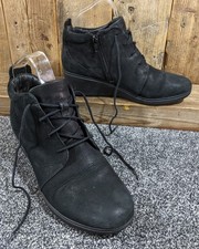 Clarks Black Leather Ankle