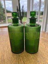 Pair green ribbed glass - green,