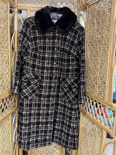 Vintage 1970 fully lined - vintage,