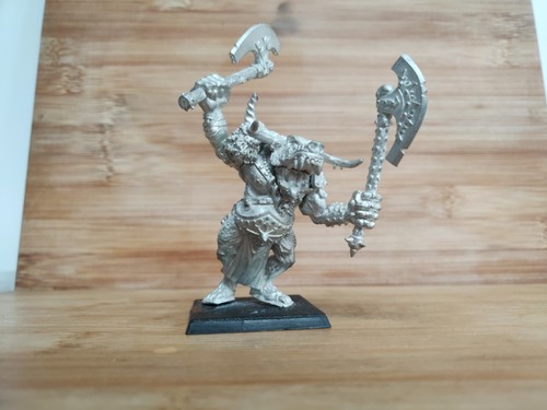 Chaos beastmen minotaur lord - chaos,