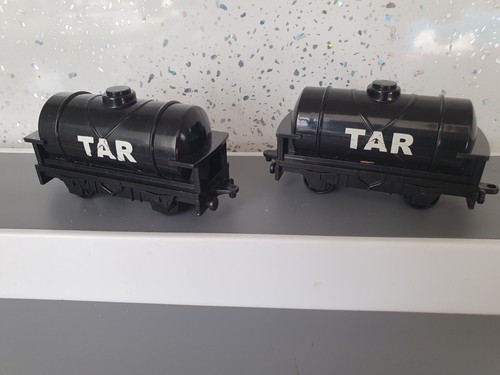 Deagostini gullane tar tankers - gullane,