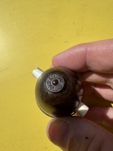 Goltone bakelite lamp pull - goltone,