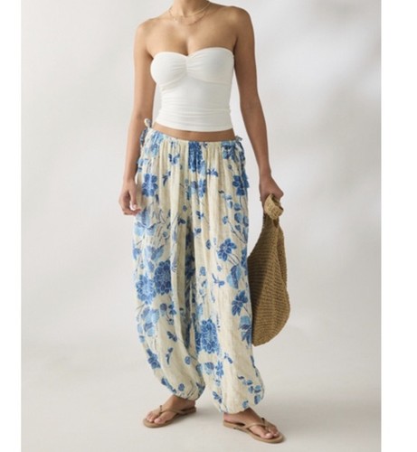 Urban outfitters ladies out - outfitters,