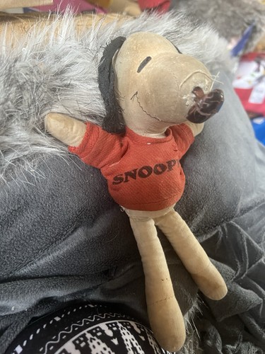 Vintage snoopy soft toy - snoopy,