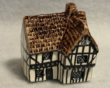 Vintage Tey Pottery - Britain