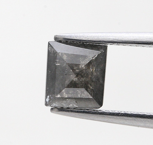Loose diamond natural - diamond, earth