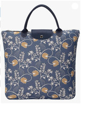 Signare Fold Away Tapestry