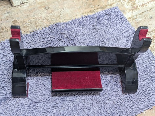 Black wooden single - wooden,