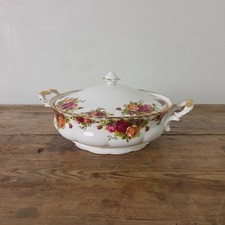 Royal Albert Old Country Roses Tureen Serving Dish - CHIP ON LID UNDERSIDE
