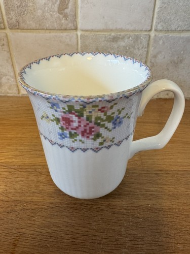 Royal albert petit - royal, point