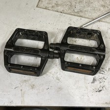 Wellgo Flat Alloy Pedals - Black - 9/16" - Universal Bicycle - #