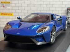 1:18 *BOXED* MAISTO 2017 FORD