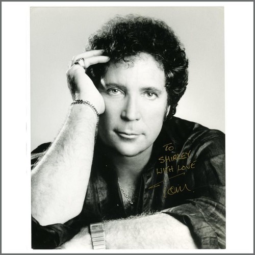 Tom jones signed black - tom,