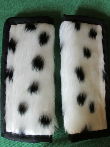 Lightly padded faux black - padded,,