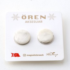 2 Pairs Free Snag Strong