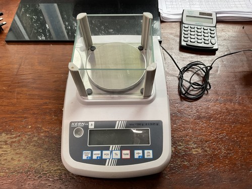 Precision balance pfb - (dms),