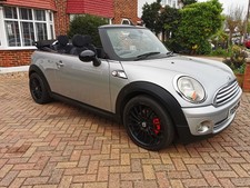 Mini Cooper Convertible 1.6