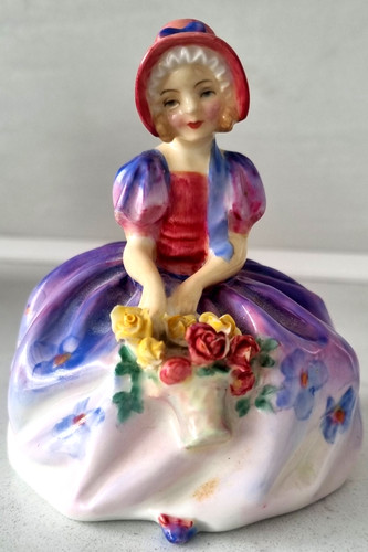 Vintage nimico lady figurine - nimico,