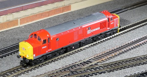 Bachmann 381l class 37 - class,