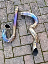 Triumph Bobber Twisted Exhaust System