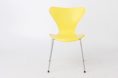 Arne jacobsen series - 7, chair