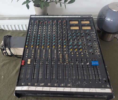 Vintage 1985 soundcraft 200b - vintage,