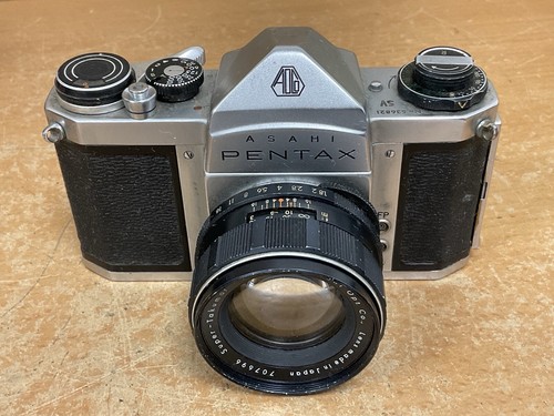 Pentax 35mm film camera - sv,