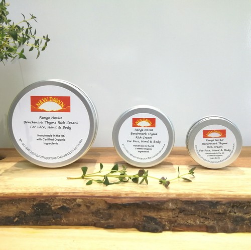 Benchmark thyme rich cream - rich,