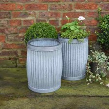 PAIR OF SMALL DOLLY TUB GARDEN