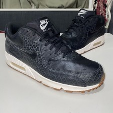 Size 10 - Women’s Nike Air