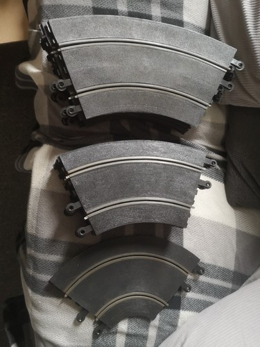 Scalextric curved track job