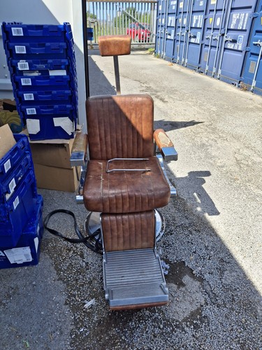 Old vintage barbers chair - barbers, in
