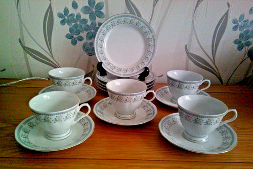 Vintage piece tea set - piece,