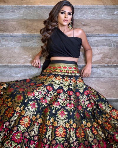 Indian pakistani ghagra - indian,