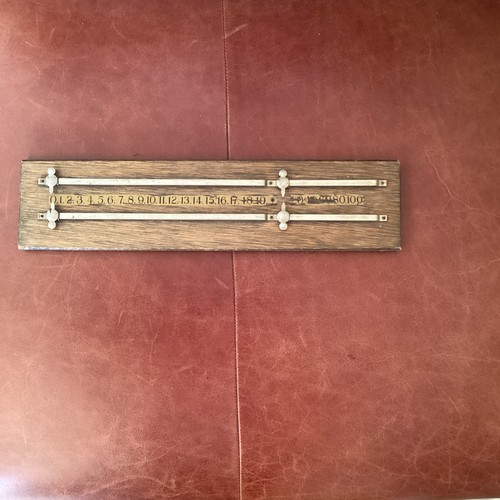 Snooker score board - score, wood.