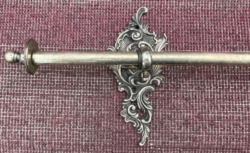 796mm brass tee towel rail