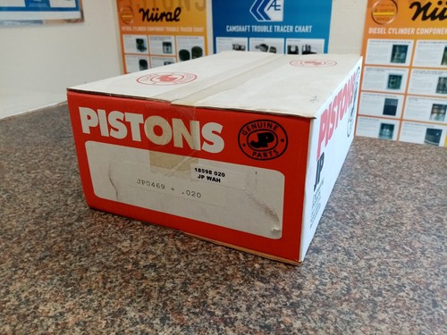 Vauxhall piston set - 3.3l,