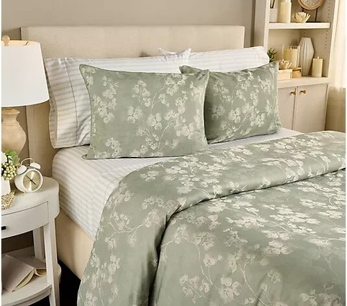 Floral jacquard comforter and - floral,