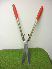 Hedge Shears by Barnel