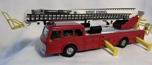 Corgi 1126 simon snorkel - corgi,
