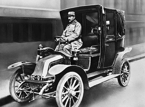Parisien taxi used the - used,