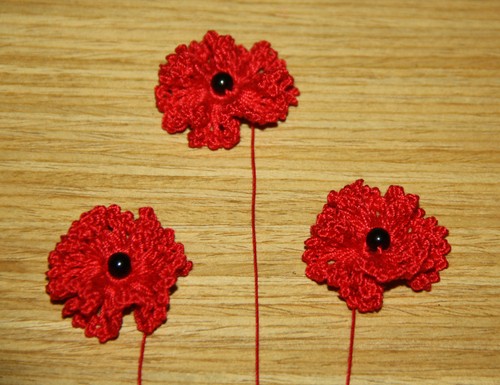 Handmade crochet red poppy - red,
