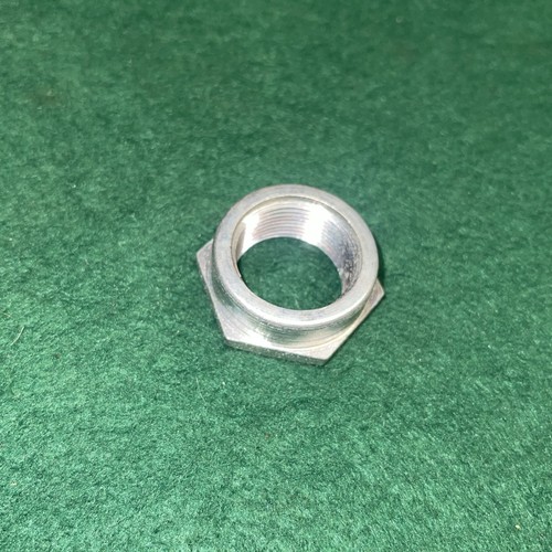 Triumph disc front wheel hub - front,