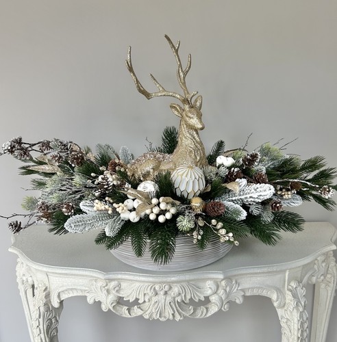 Large gold reindeer artificial - gold,